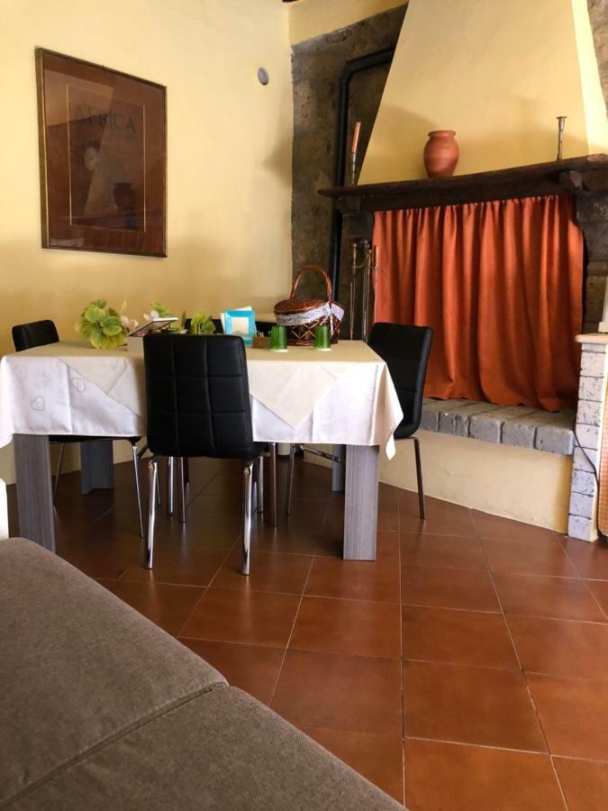 Appartamento Del Cuore Pitigliano Bagian luar foto